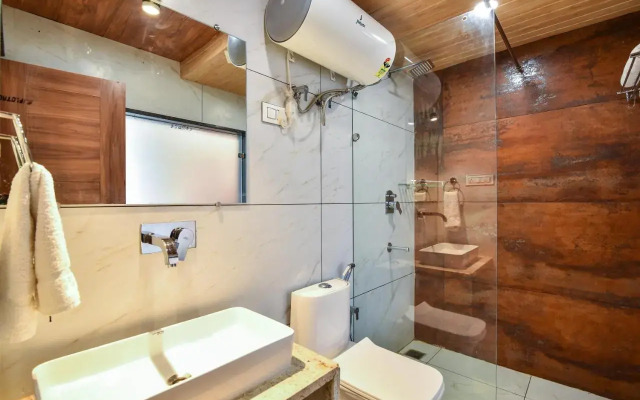 Hotel Pawan Regency