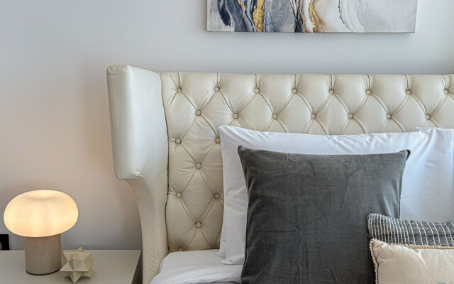 HiGuests - Vida Marina Yacht Club