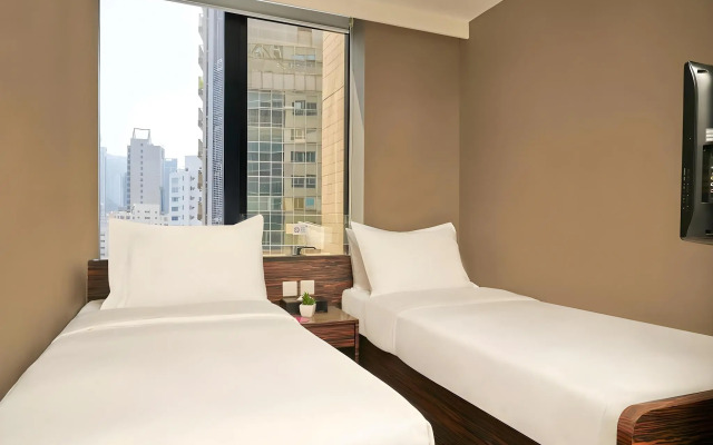 J Link Hotel