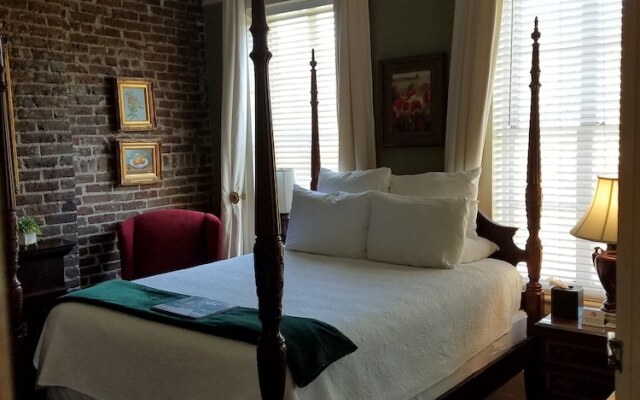 Savannah Bed & Breakfast Inn