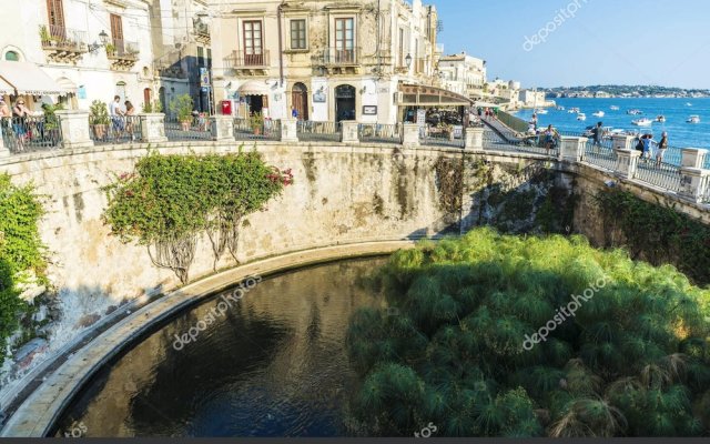 Apartment with 2 Bedrooms in Siracusa, with Wonderful City View, Furnished Balcony And Wifi - 300 M From the Beach