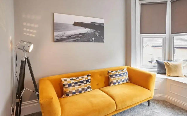 Fly Away Ruby in Saltburn-by-the-sea