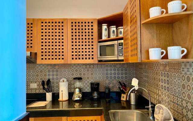 Deep Blue Luxury Apartments