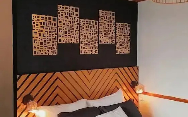 Room-hb4 Double Room With Private Bathro