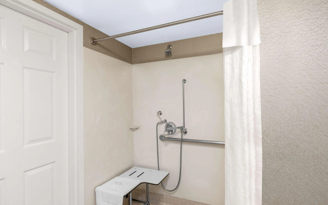 Homewood Suites by Hilton Newark-Fremont