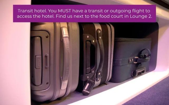 YOTELAIR Amsterdam Schiphol - Transit Hotel