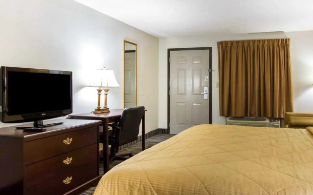 Executive Inn & Suites