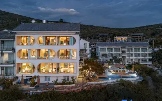 Qipian Sea Cliff Sea View Hotel