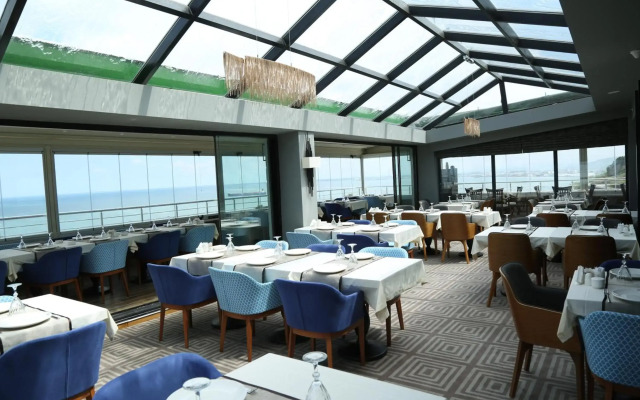 Damla Panaroma Hotel