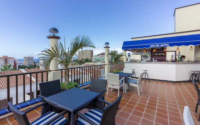 Klayman Olivina Aparthotel