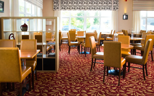 Holiday Inn Express Burton Upon Trent by IHG