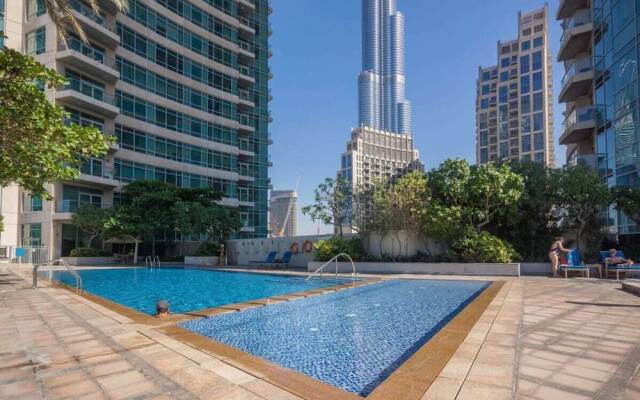 Stylish Apartment With the Best Burj Views