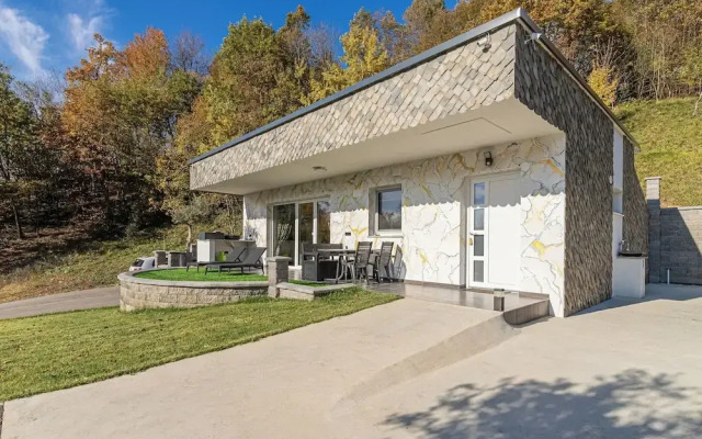 Wellness Paradise House Tim