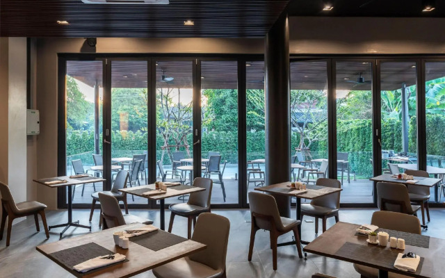 Xotel