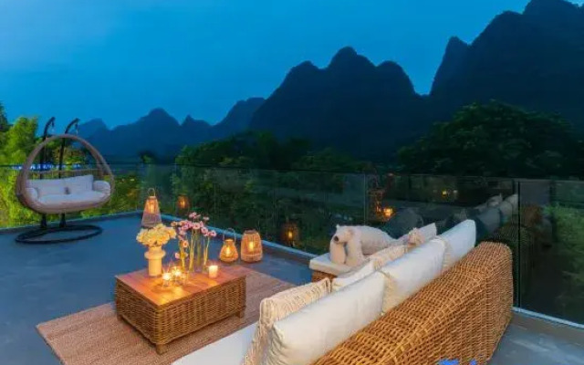 Yueshan Yushui Holiday Homestay (Yangshuo Yulonghe Tourism Resort Xiayu Wharf Branch)
