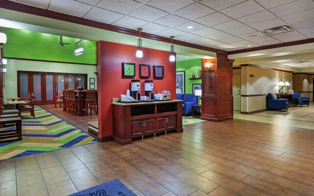 Hampton Inn & Suites Tulsa North/Owasso