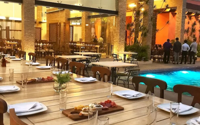 Royal Serennia Small Hotel Boutique