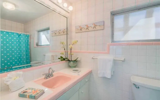 Bayside 294 - Three Bedroom Condo
