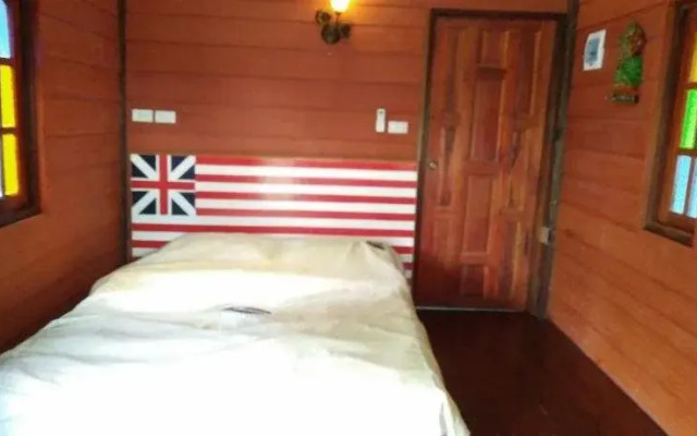 Baan Mai Katoon Resort