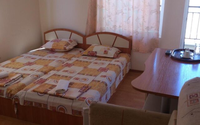 Guest house Eos