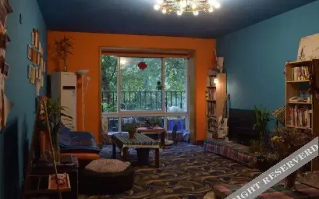 Ziheche Youth Hostel