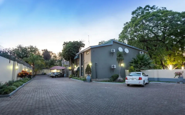 Fallsway Apartments Louden Court