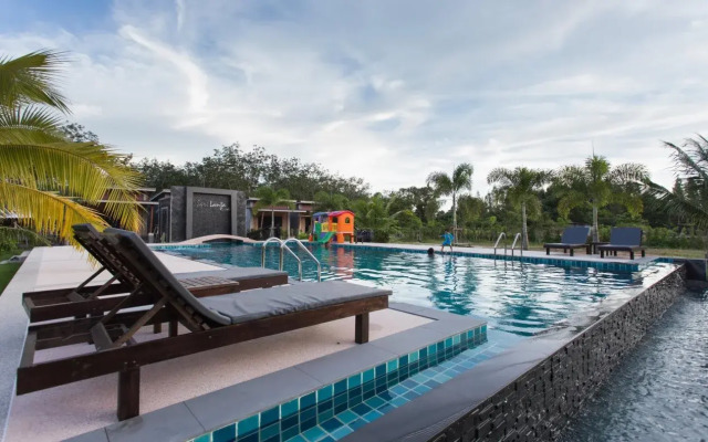 Siri Lanta Resort (SHA Extra Plus)