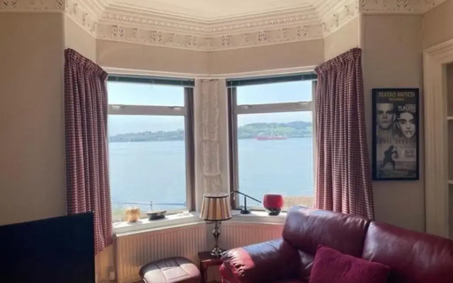 Wonderful 3BD Holiday Home in Broughty Ferry