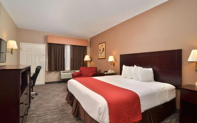 Best Western Dayton Inn & Suites