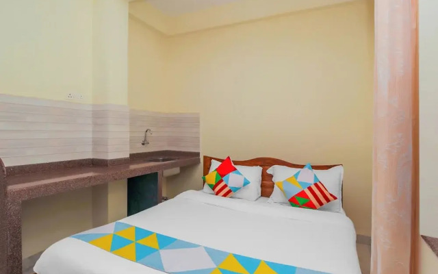 Pednekar's Guest House By OYO Rooms