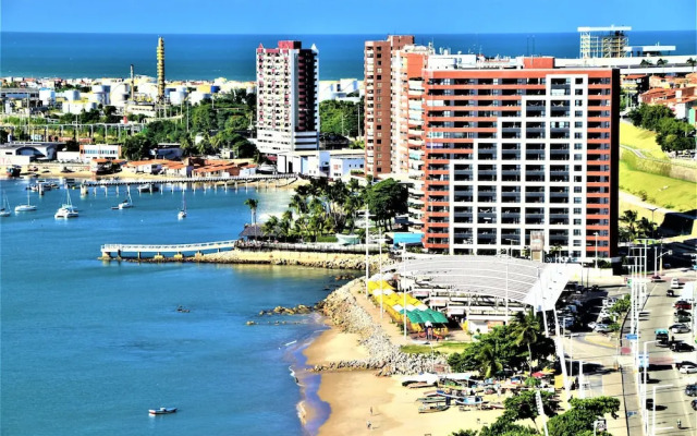 SEAFLATS Iate Plaza Hotel