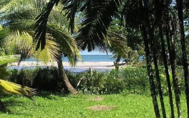 Acajou Hotel
