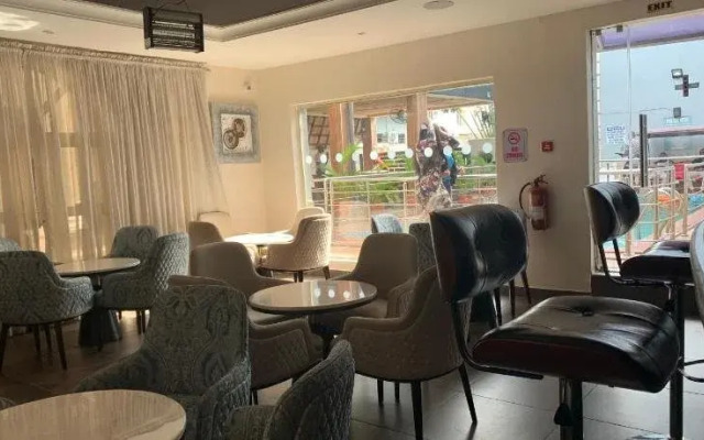 Nevada Inn Hotels And Suites