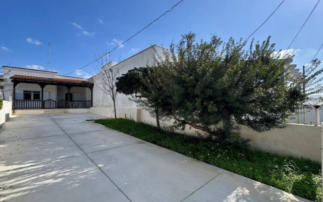 Villetta Marilena Sleeps 7 Torre Suda