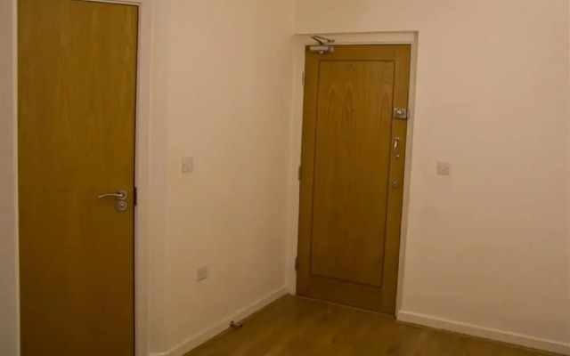 Icon Becket Apartment