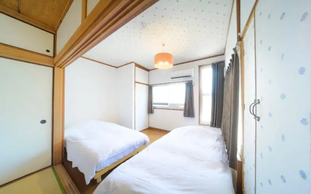 Inari Guest House Kuribayashi – Guest Rooms – Takamatsu