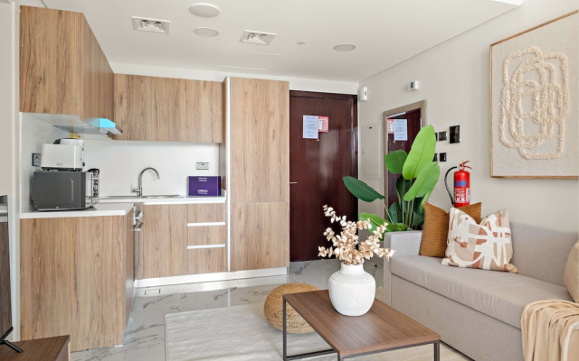 Silkhaus 1BR Holiday-business Stay in Maryah Vista