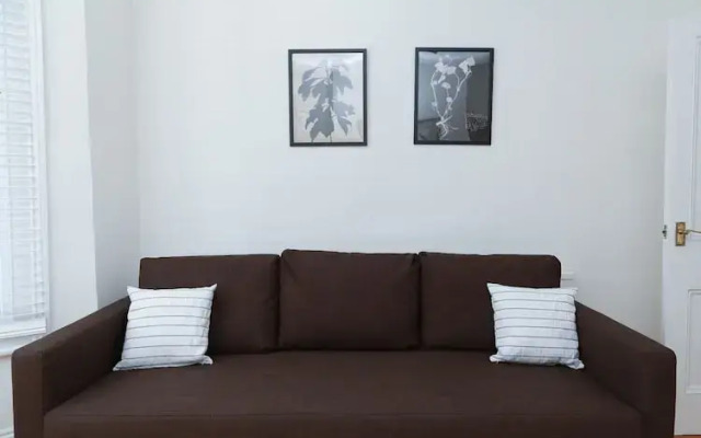 Lovely Flat in Residential Road in West Hampstead