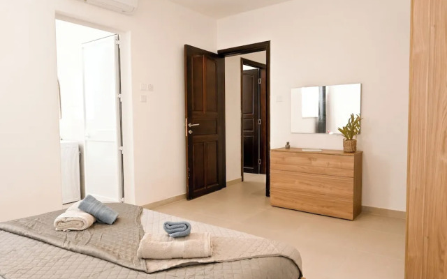 Sea Blue Horizon Qawra Bay Apartments