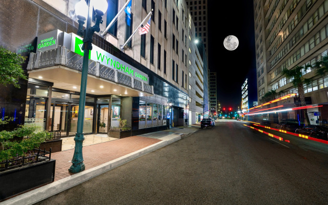 Wyndham Garden Hotel Baronne Plaza