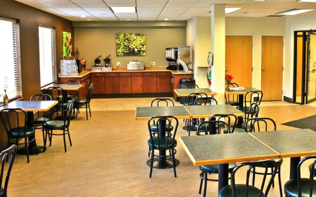 Broadway Inn Conference Center