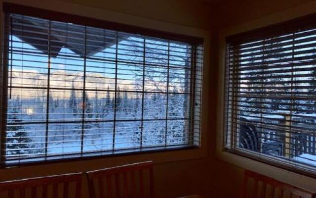 Lush Mountain Accommodations