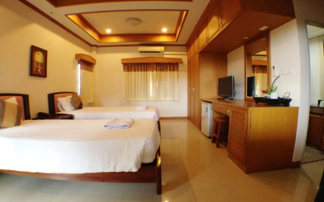 Narawan Hotel