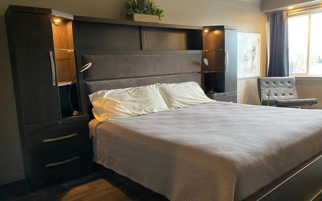 Travelodge by Wyndham Drummondville
