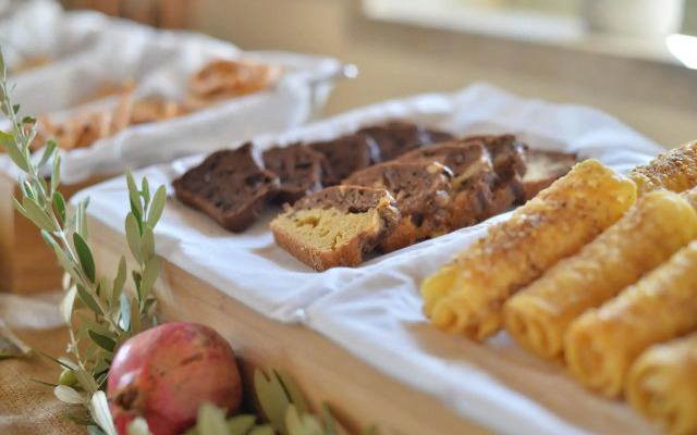Akrolithi Boutique Hotel