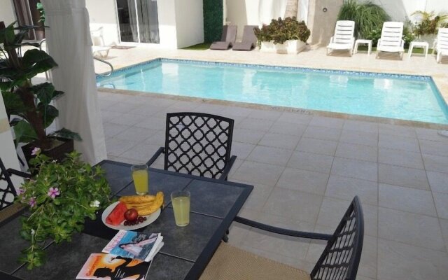 Yoyita Suites Aruba