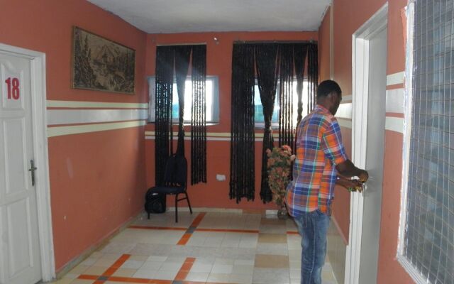 Open Space Hotel Kumasi