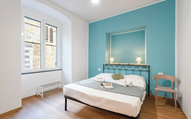 Central Apartment In Genova
