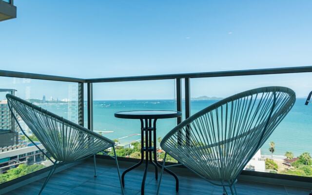 Riviera 1BR Sea View A804