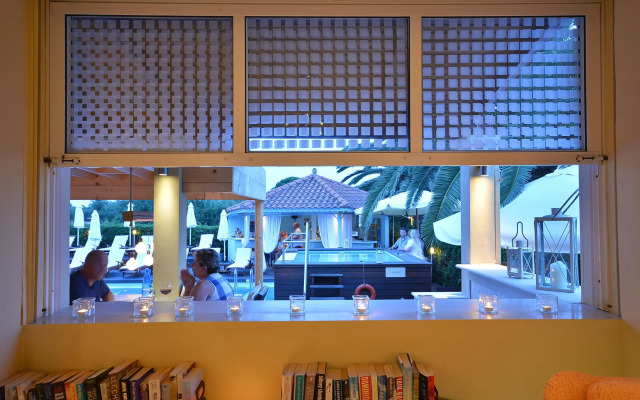 Agrilia Hotel - Adults Only